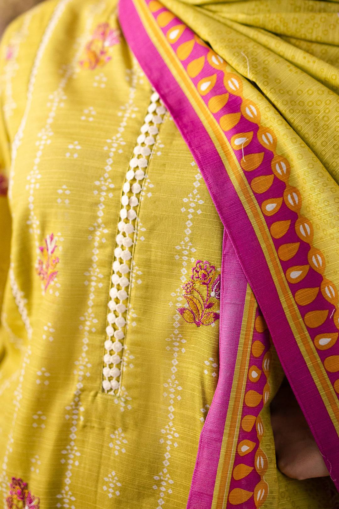Zellbury | Unstitched 2 Piece Khaddar | Embroidered Shirt Dupatta - 0174 by Maria Faisal - Registered Vendor of : Zellbury Women - type : Essential Unstitched - 100% original wedding dresses