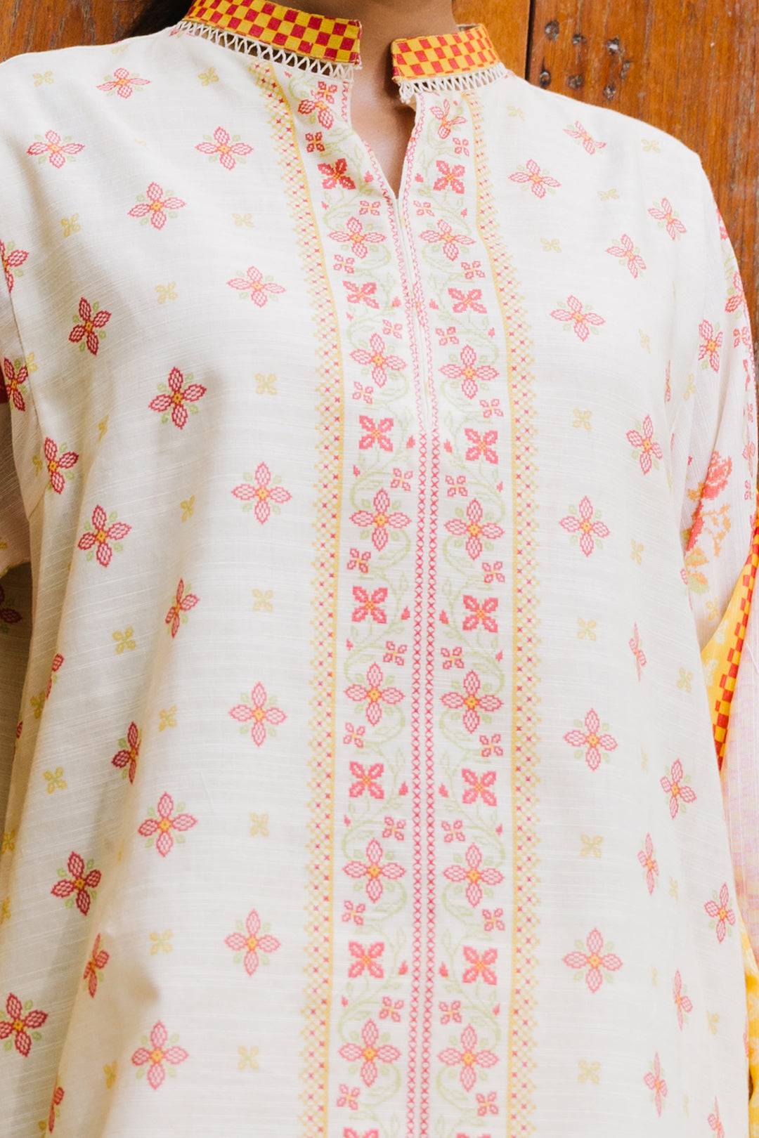 Zellbury | Unstitched 2 Piece Khaddar | Shirt Dupatta - 0251 by Maria Faisal - Registered Vendor of : Zellbury Women - type : Essential Unstitched - 100% original wedding dresses