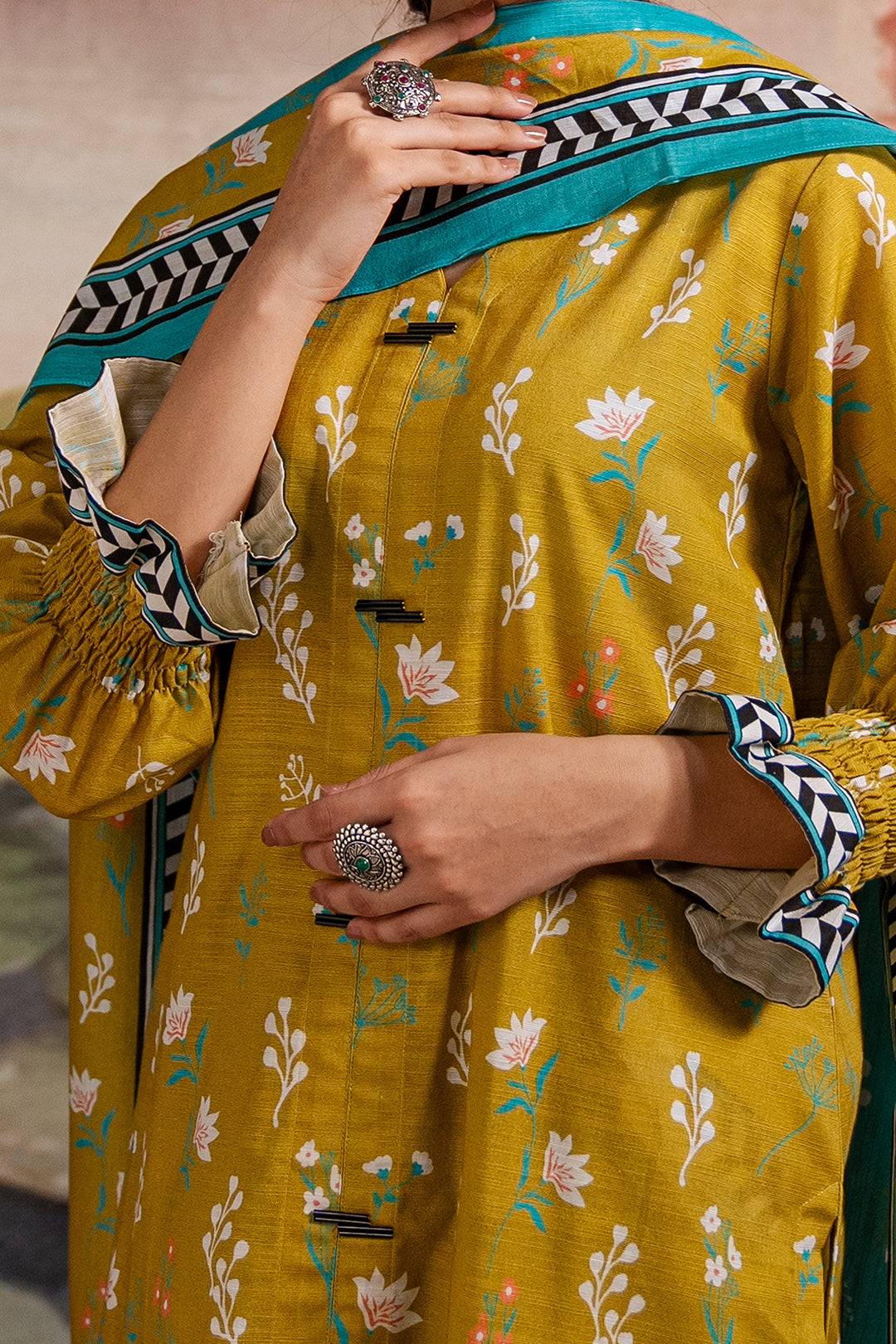 Zellbury | Unstitched 2 Piece Khaddar | Shirt Dupatta - 0423 by Maria Faisal - Registered Vendor of : Zellbury Women - type : Essential Unstitched - 100% original wedding dresses