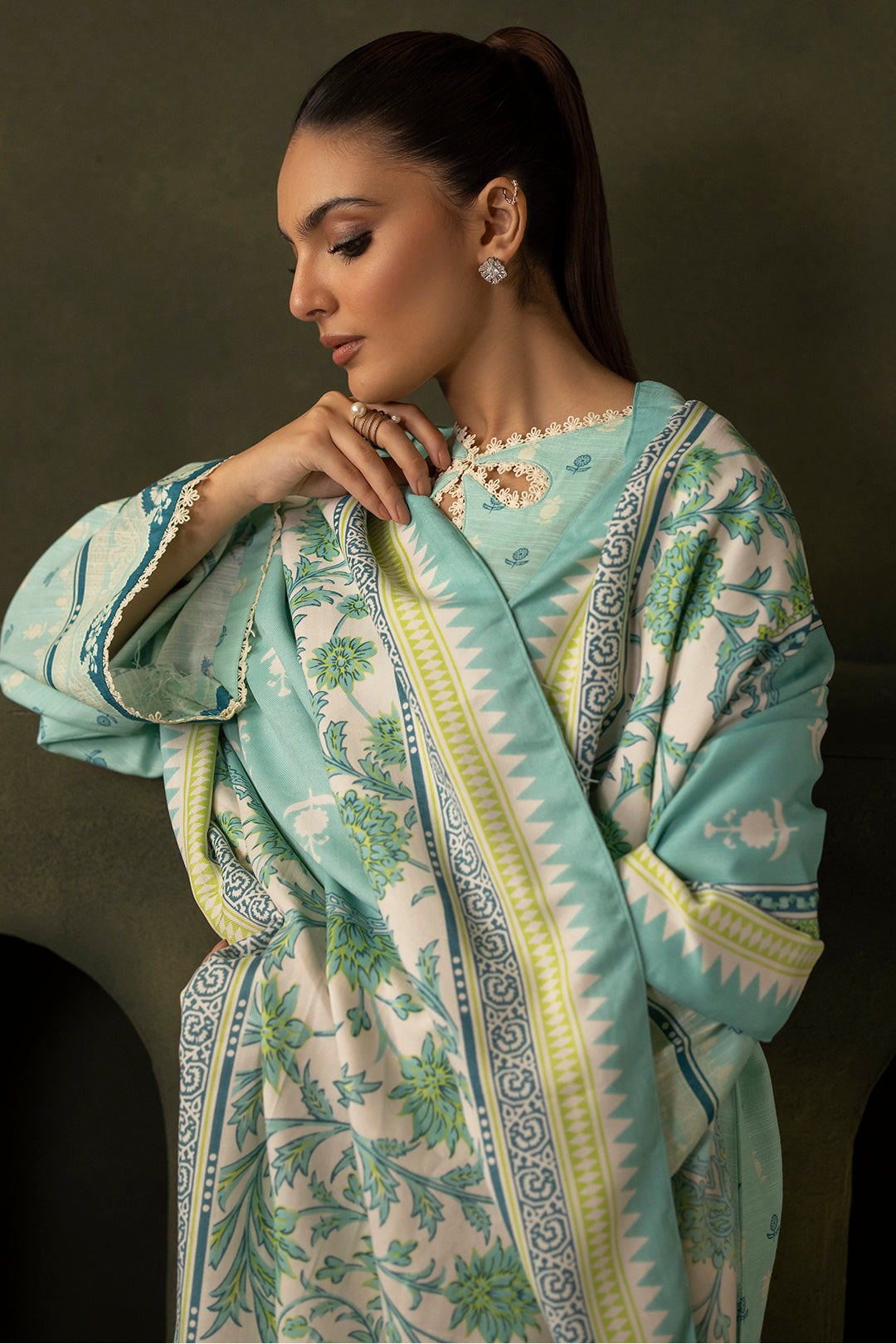 Zellbury | Unstitched 3 Piece Khaddar | Shirt Shalwar Shawl - 0198 - Designer Dress with Intricate embroidery and embellishments. Shop elegent wedding dress at Maria Faisal.