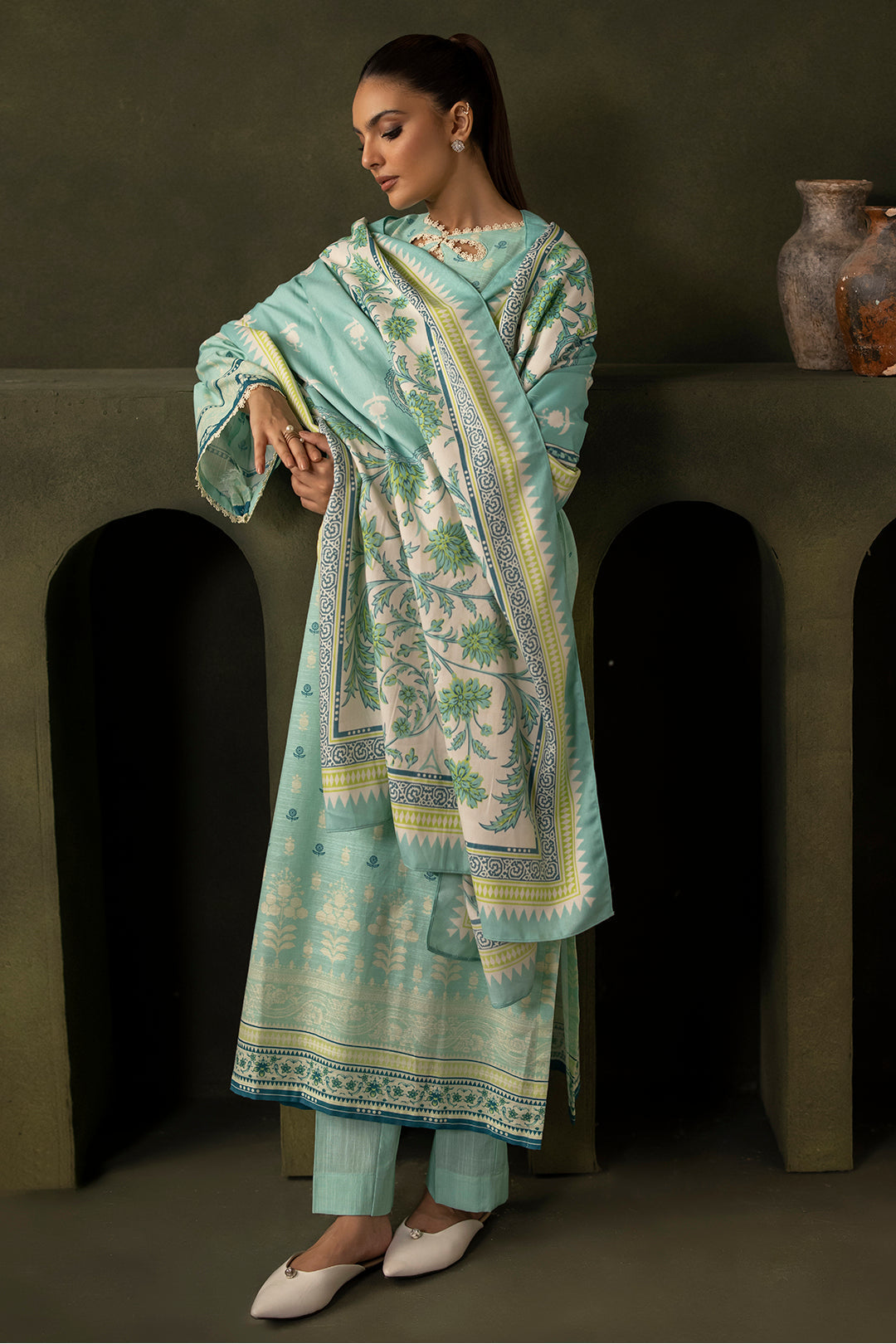 Zellbury | Unstitched 3 Piece Khaddar | Shirt Shalwar Shawl - 0198 - Designer Dress with Intricate embroidery and embellishments. Shop elegent wedding dress at Maria Faisal.