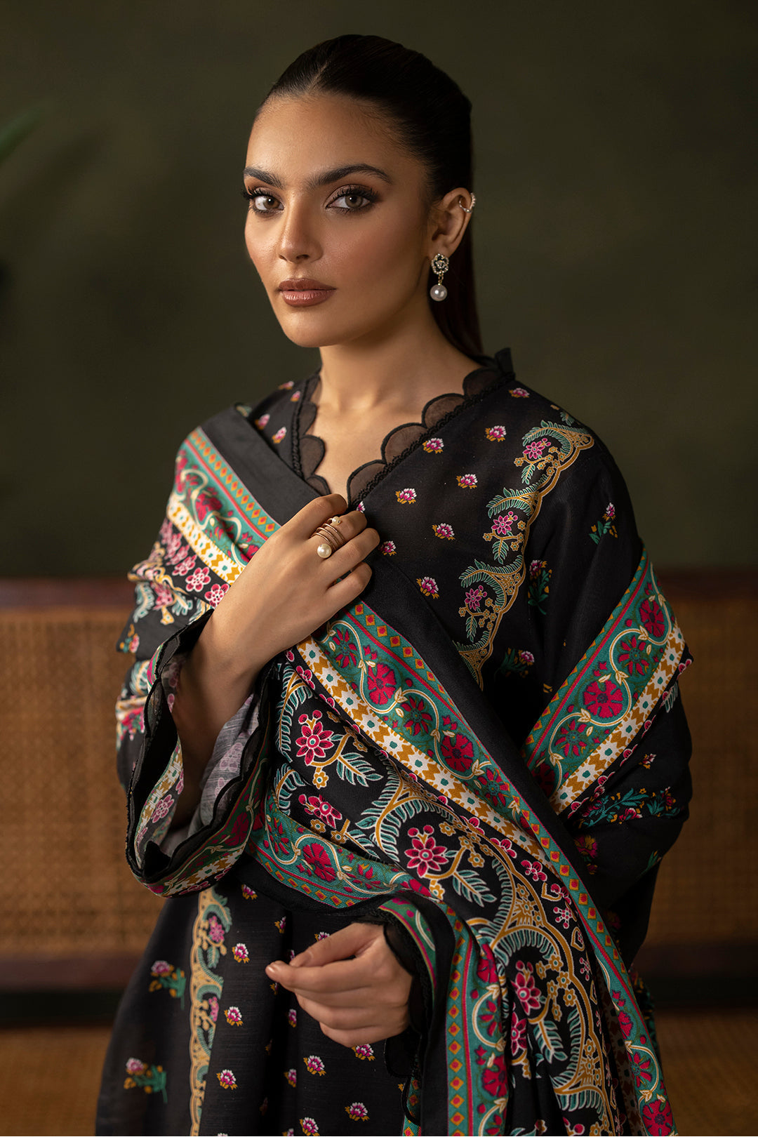 Zellbury | Unstitched 3 Piece Khaddar | Shirt Shalwar Shawl - 0286 - Designer Dress with Intricate embroidery and embellishments. Shop elegent wedding dress at Maria Faisal.