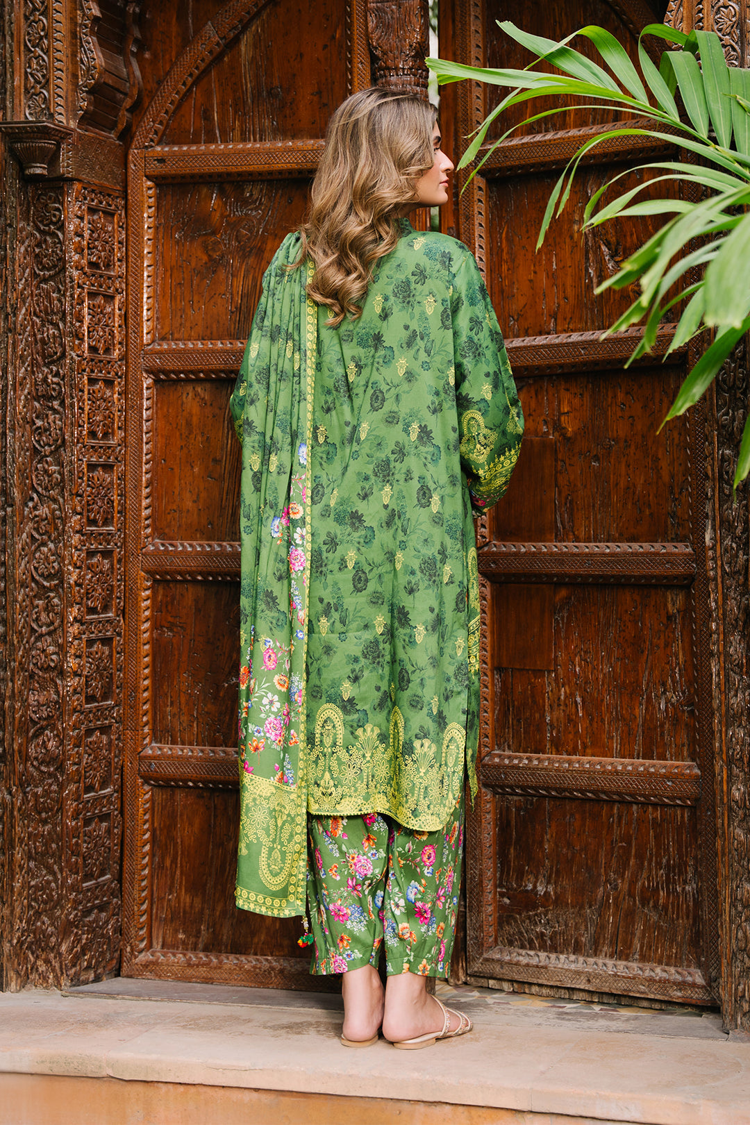 Zellbury | Unstitched 3 Piece Viscose | Shirt Shalwar Dupatta - 0305 - Designer Dress with Intricate embroidery and embellishments. Shop elegent wedding dress at Maria Faisal.