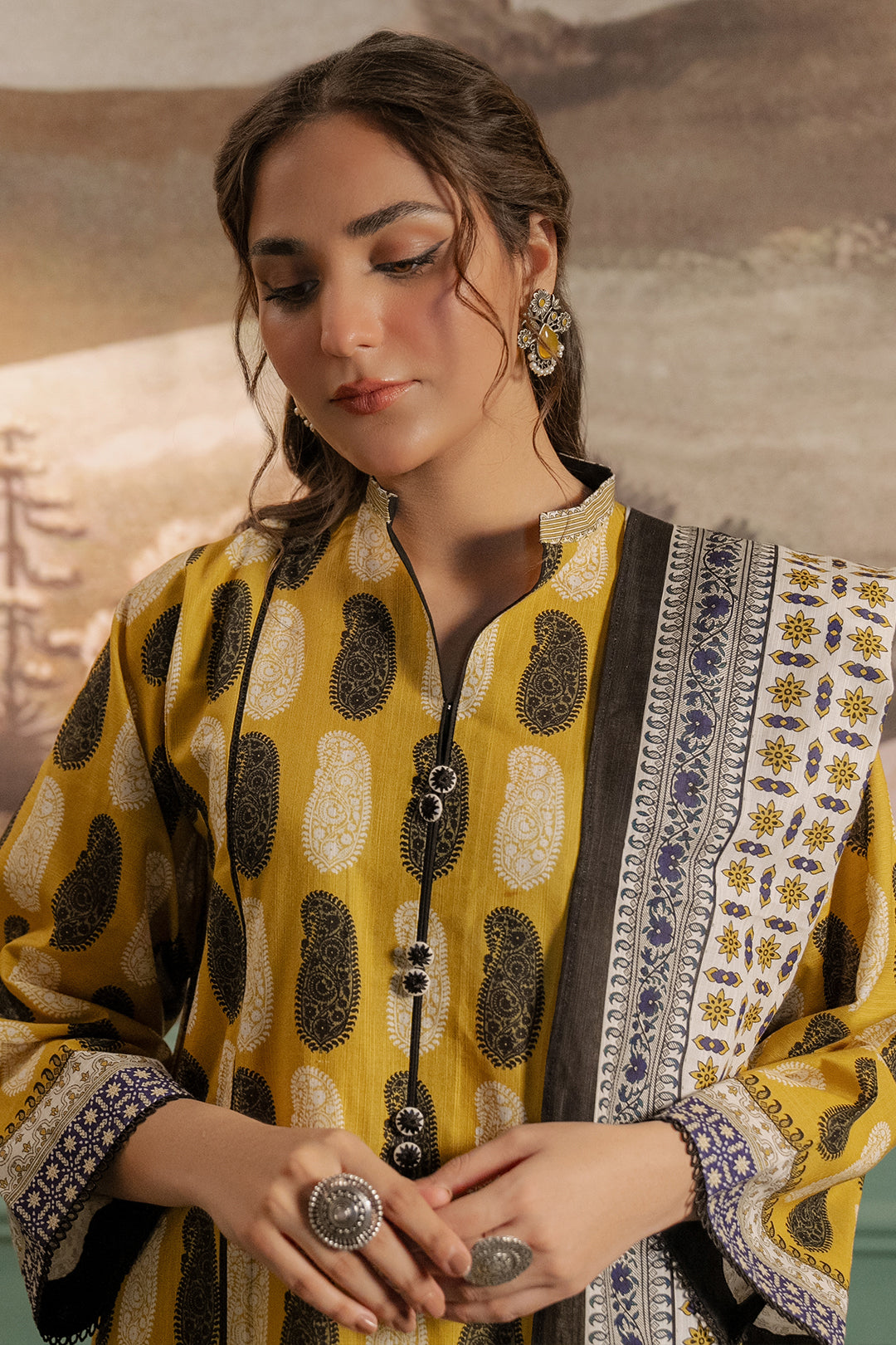 Zellbury | Unstitched 3 Piece Khaddar | Shirt Shalwar Dupatta - 0371 - Designer Dress with Intricate embroidery and embellishments. Shop elegent wedding dress at Maria Faisal.