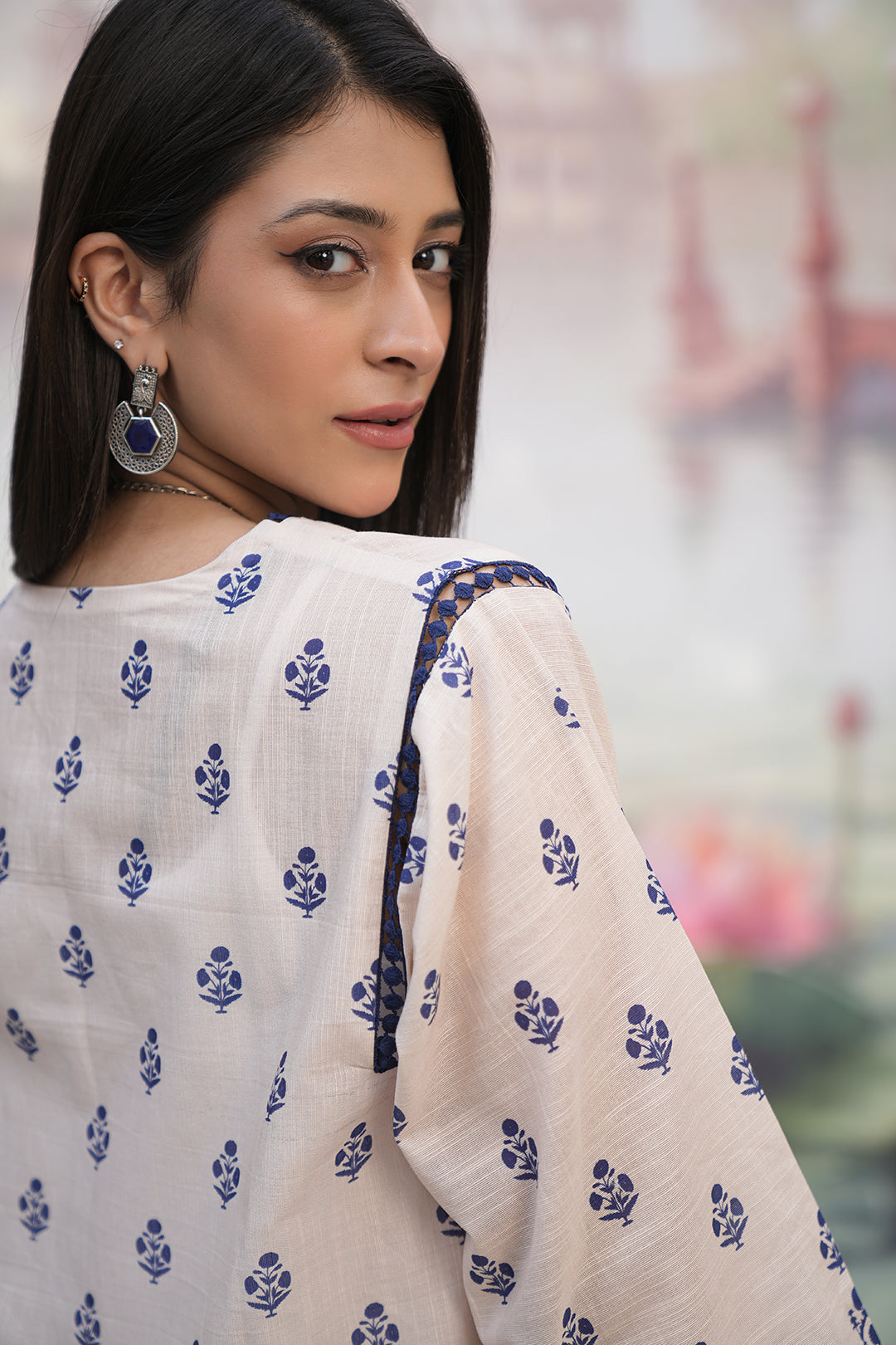 Zellbury | Unstitched 3 Piece Khaddar | Shirt Shalwar Shawl - 0382 - Designer Dress with Intricate embroidery and embellishments. Shop elegent wedding dress at Maria Faisal.