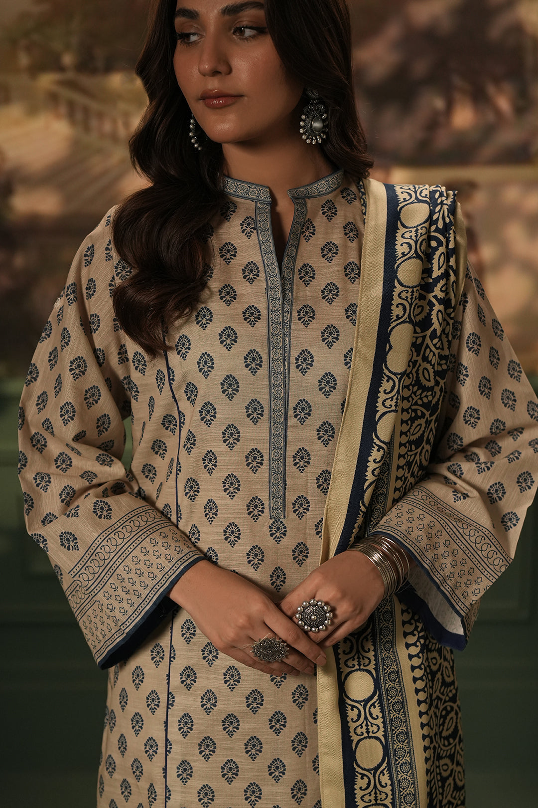 Zellbury | Unstitched 3 Piece Khaddar | Shirt Shalwar Shawl - 0392 - Designer Dress with Intricate embroidery and embellishments. Shop elegent wedding dress at Maria Faisal.