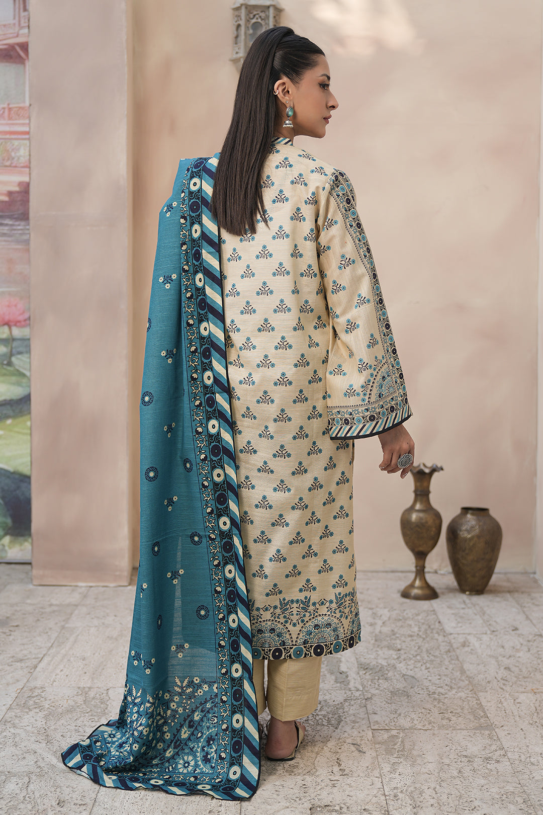 Zellbury | Unstitched 3 Piece Khaddar | Shirt Shalwar Dupatta - 0445 - Designer Dress with Intricate embroidery and embellishments. Shop elegent wedding dress at Maria Faisal.