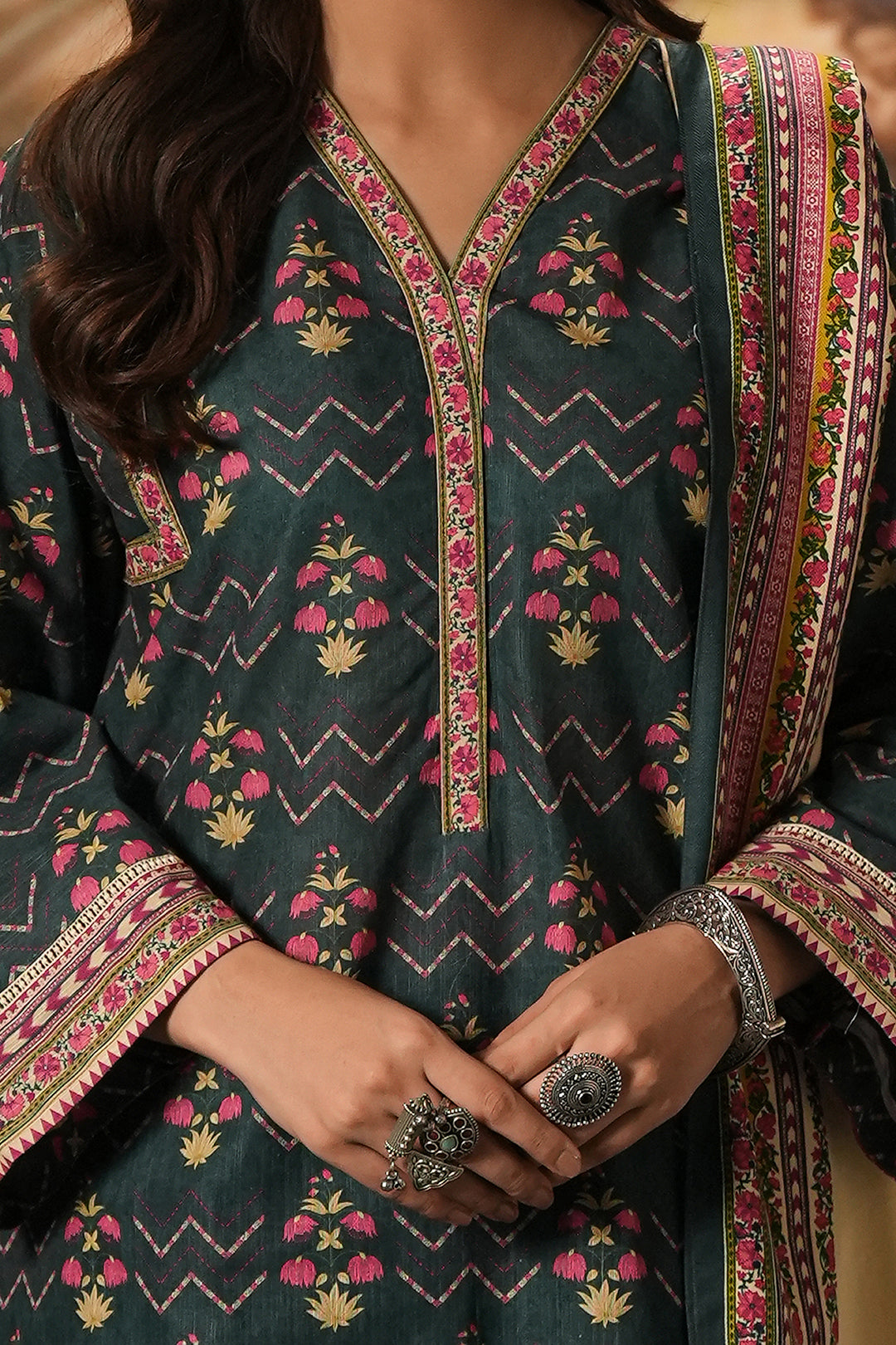Zellbury | Unstitched 3 Piece Khaddar | Shirt Shalwar Shawl - 0459 - Designer Dress with Intricate embroidery and embellishments. Shop elegent wedding dress at Maria Faisal.