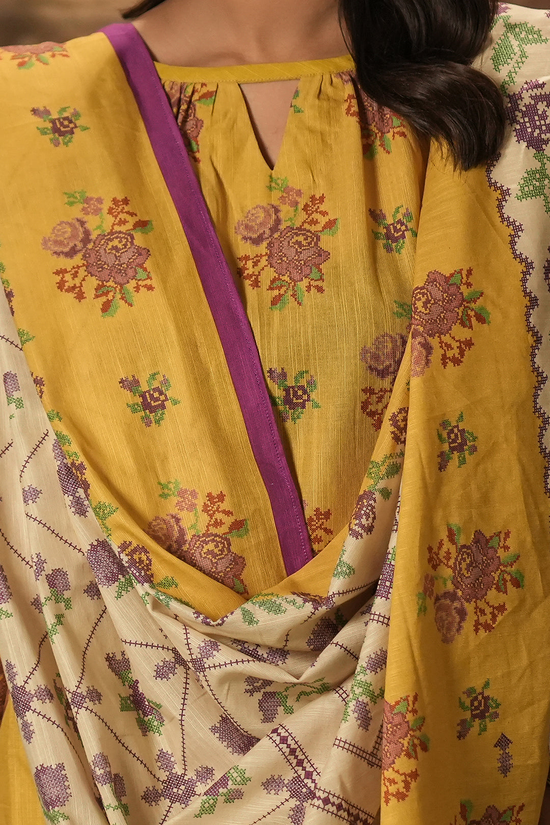Zellbury | Unstitched 3 Piece Khaddar | Shirt Shalwar Dupatta - 0464 - Designer Dress with Intricate embroidery and embellishments. Shop elegent wedding dress at Maria Faisal.