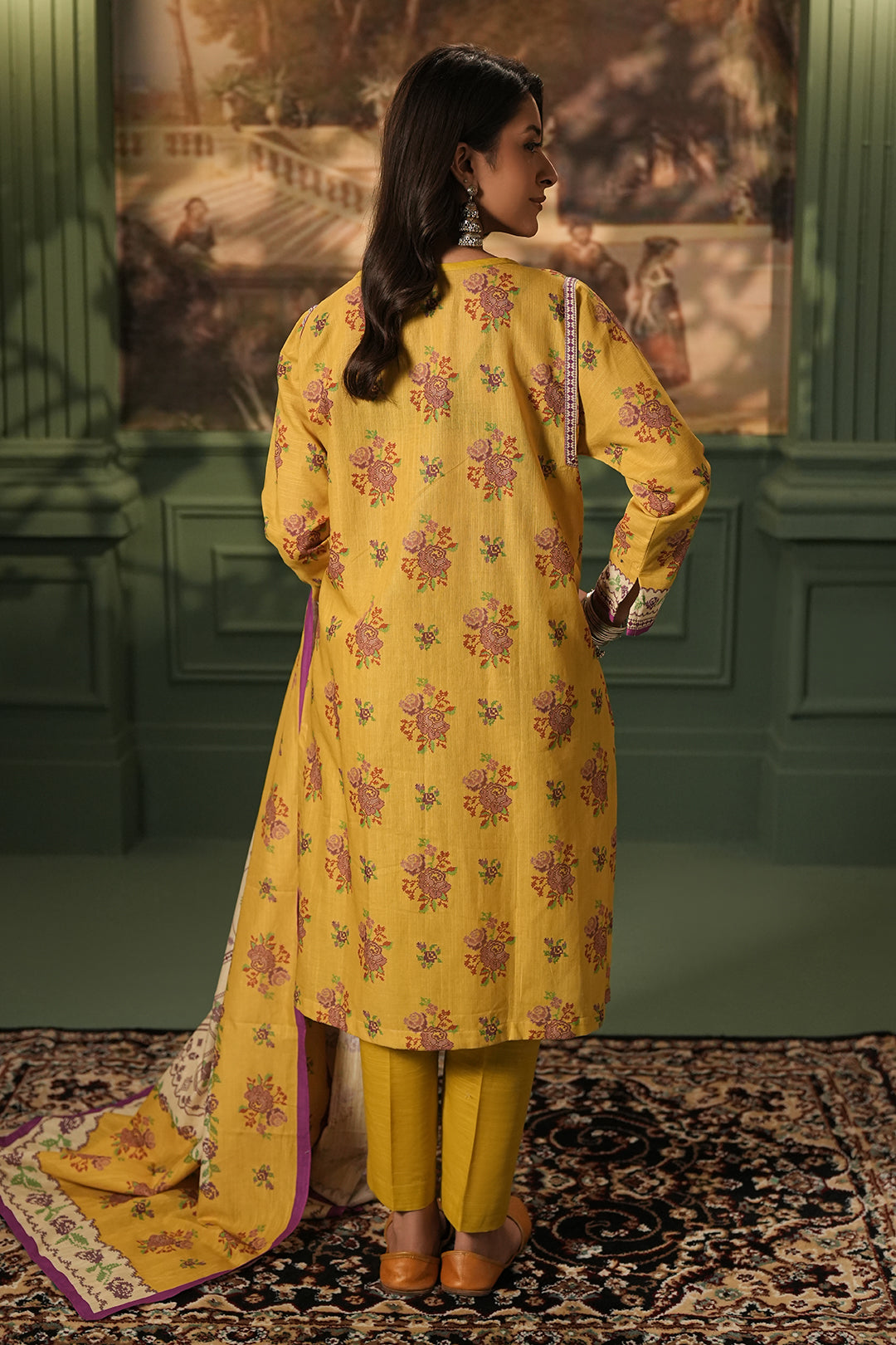 Zellbury | Unstitched 3 Piece Khaddar | Shirt Shalwar Dupatta - 0464 - Designer Dress with Intricate embroidery and embellishments. Shop elegent wedding dress at Maria Faisal.