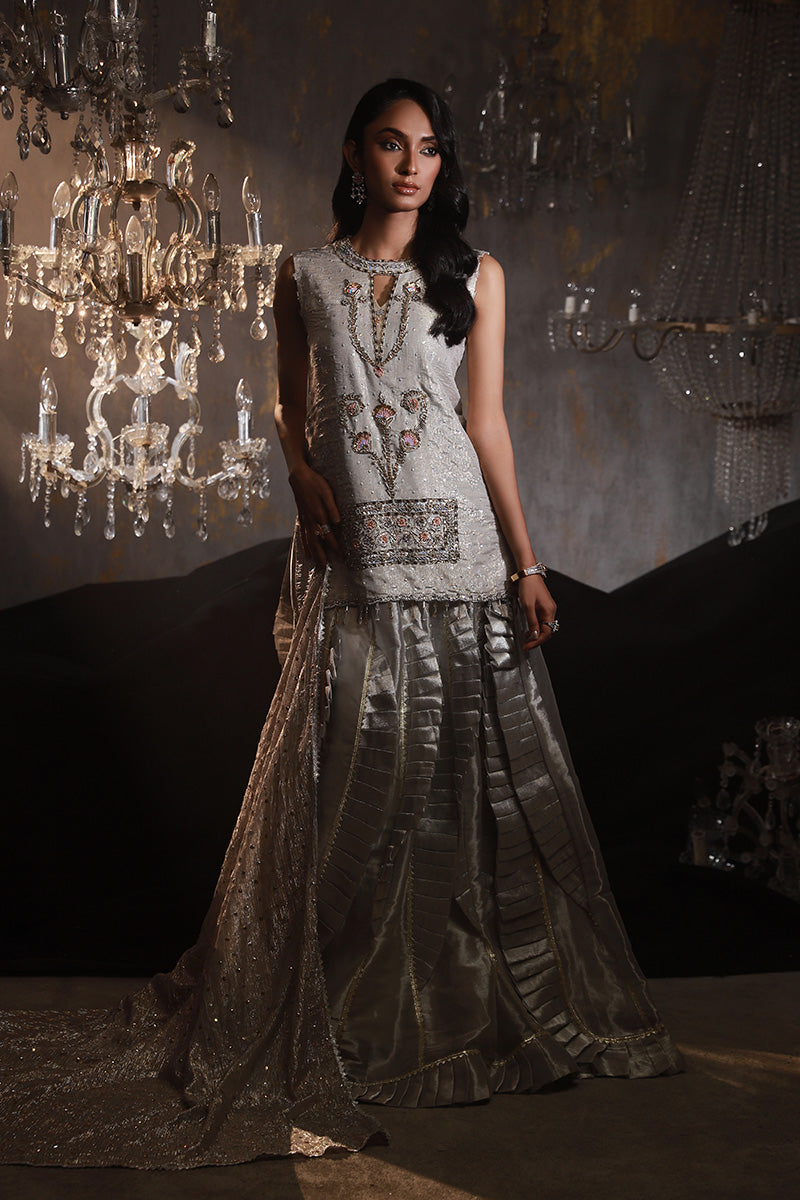 Wardha Saleem | Layla Wedding Formals |  Layla-08 - Ladies Clothes 