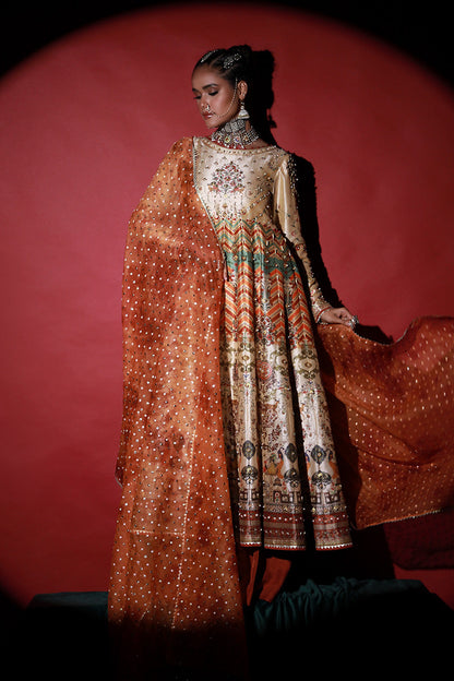 Wardha Saleem | Meeram Festive Formals | Hiran Bagh - Ladies Clothes 