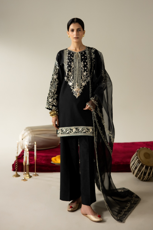 Enzo | Lune Des Fleurs | MÁVROS - Formal Dress - available at Maria Faisal in UK and USA.
