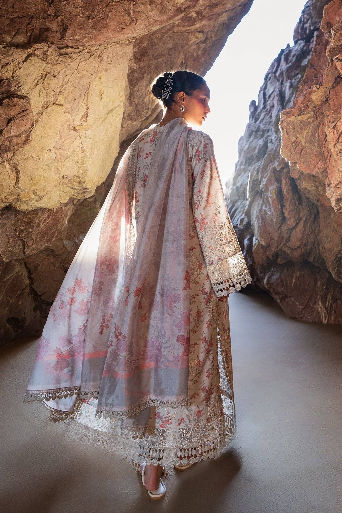 Afrozeh | Endless Summer | Nyssa by Maria Faisal - Registered Vendor of : Afrozeh - type : Ladies Clothes - 100% original wedding dresses