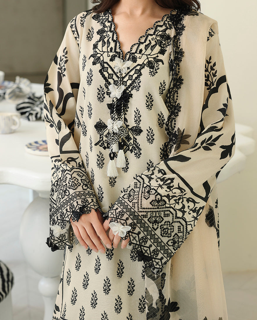 Roheenaz | Petals in Print | Willow Fleur - Casual Dress - available at Maria Faisal in UK and USA.