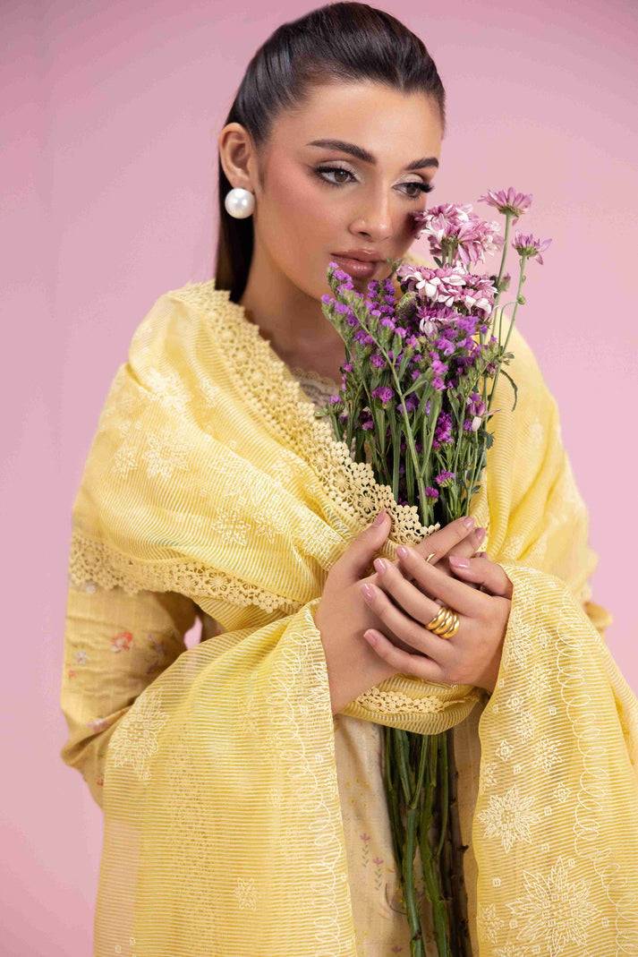 Aabyaan | Eid Pret 25 |MAHVEEN AP-04 by Maria Faisal - Registered Vendor of : Aabyaan - type : Ladies Clothes - 100% original wedding dresses