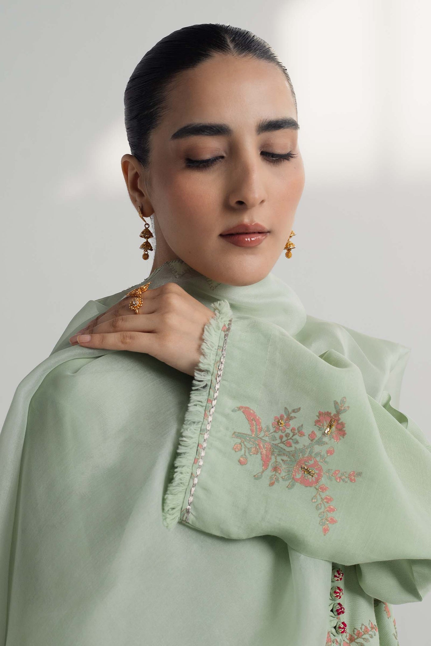Zara Shahjahan | Handcrafted Suits | ZHC-047 - Ladies Clothes - Maria Faisal