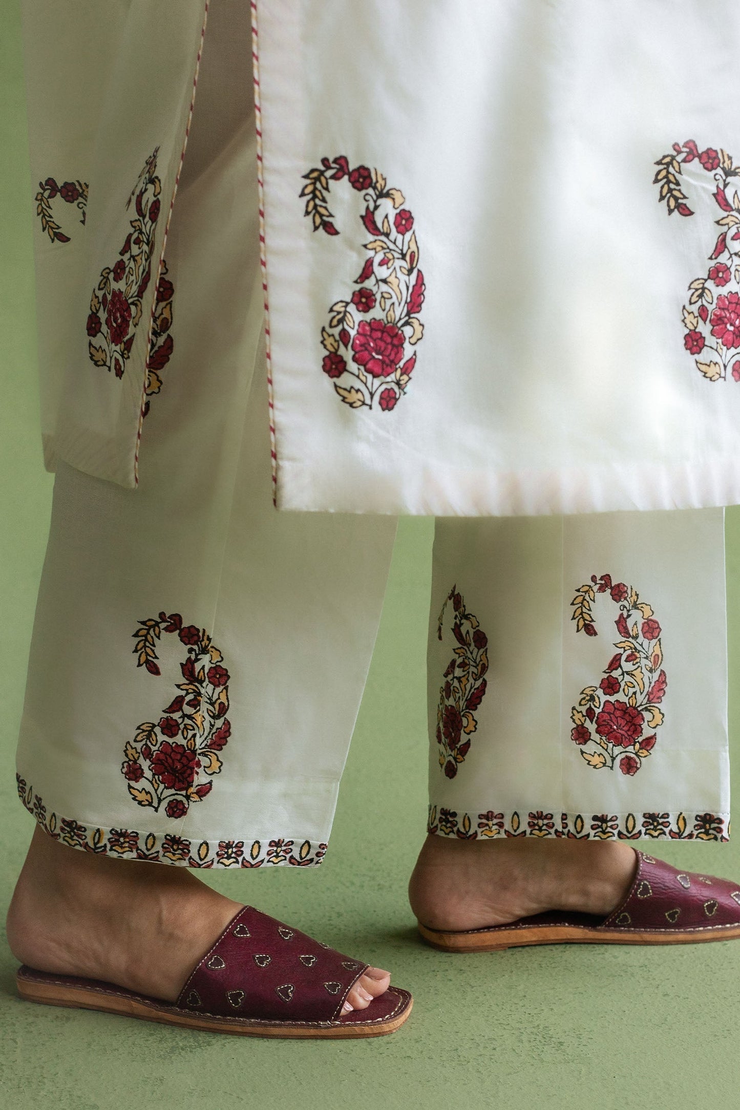 Zara Shahjahan | Handcrafted Suits | ZHC-055 - Ladies Clothes - Maria Faisal