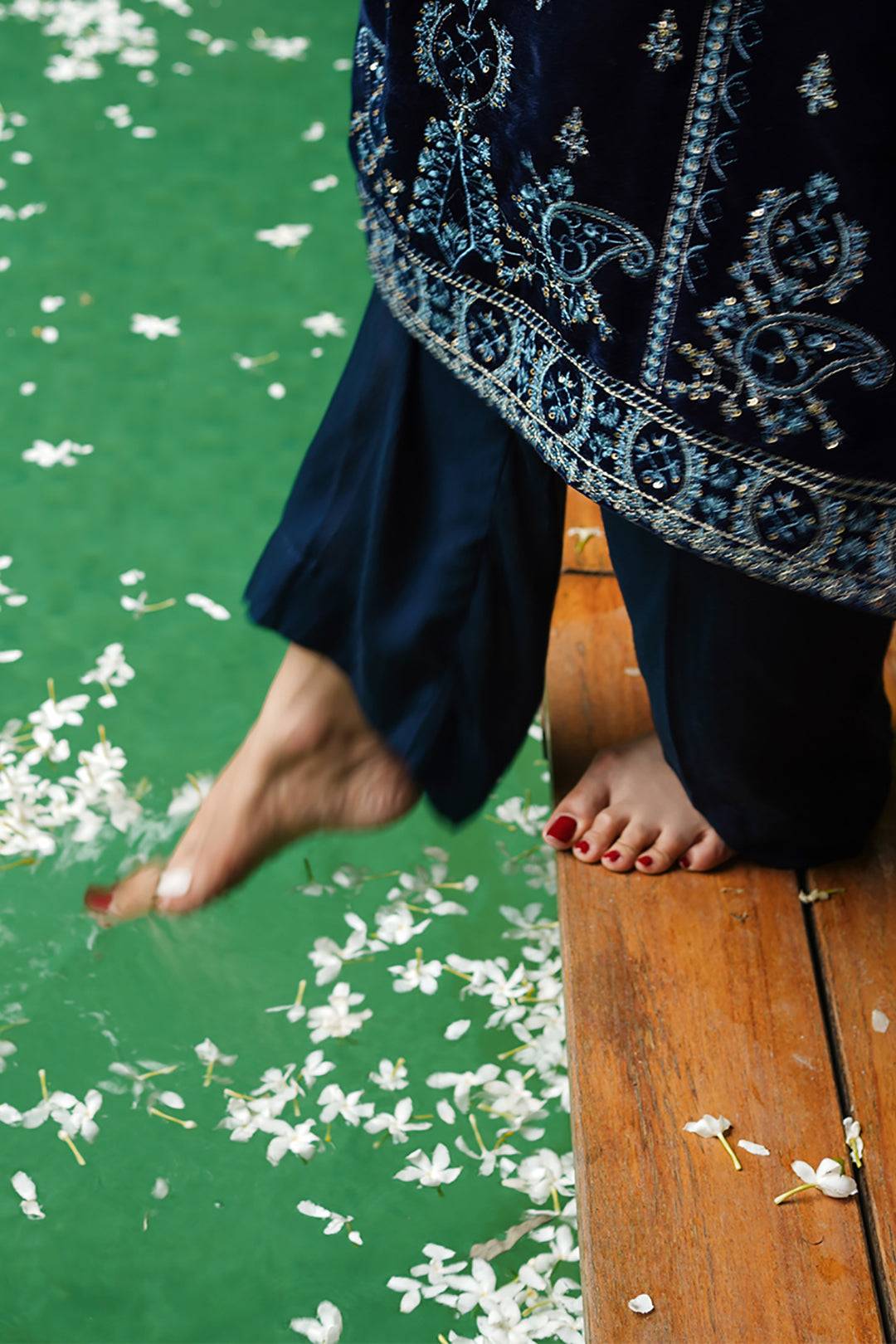 Zellbury | Winter Pret | Embroidered Kurta Trouser - 3276 by Maria Faisal - Registered Vendor of : Zellbury Women - type : Luxury Pret - 100% original wedding dresses