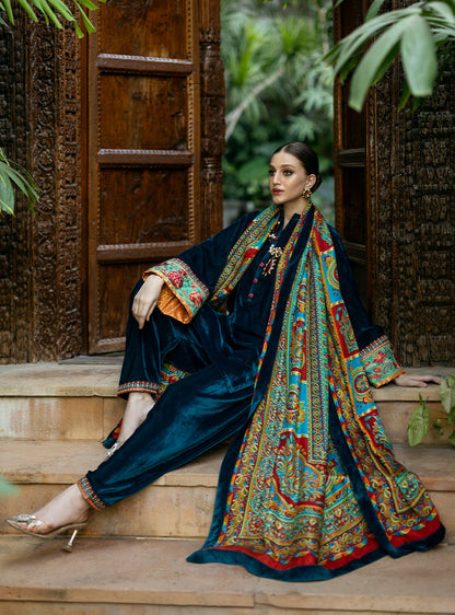 Zainab Chottani | Makhmal Luxe Pret | Avizeh - Ladies Clothes - Maria Faisal