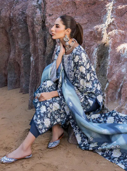 Zainab Chottani | Winter Shawls | Kinara