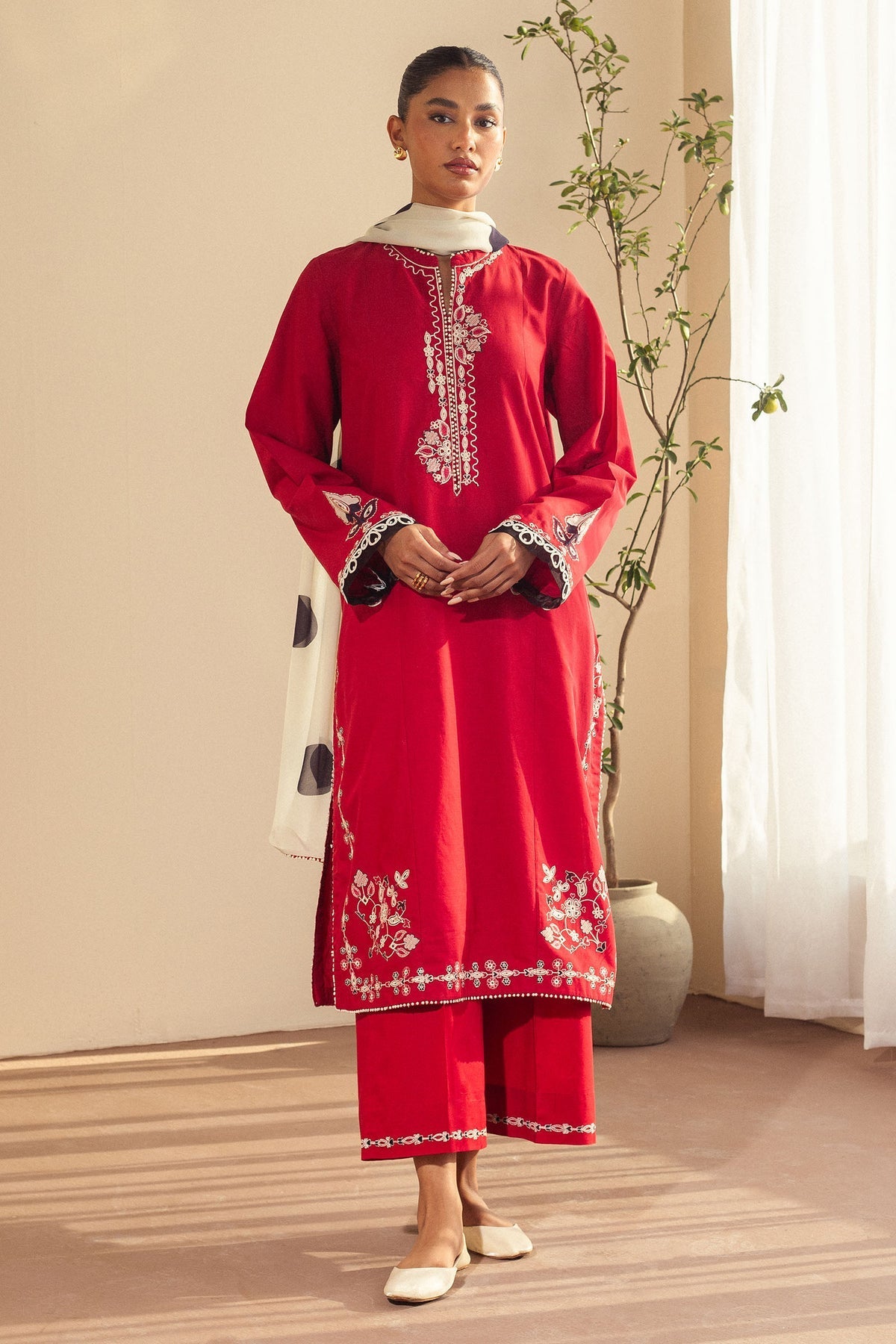 Zara Shahjahan | Pret Wear | CR25P0103 by Maria Faisal - Registered Vendor of : Zara Shahjahan - type : Ladies Clothes - 100% original wedding dresses