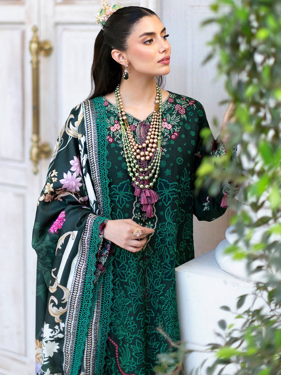 Mahnur | Sophie Luxury Lawn 25 | Zoya by Maria Faisal - Registered Vendor of : Mahnur - type : Ladies Clothes - 100% original wedding dresses