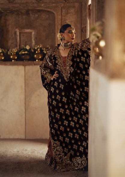 Aik Atelier | Dastoor Velvet 24 | DASTOOR - LOOK 03 - Ladies Clothes - Maria Faisal