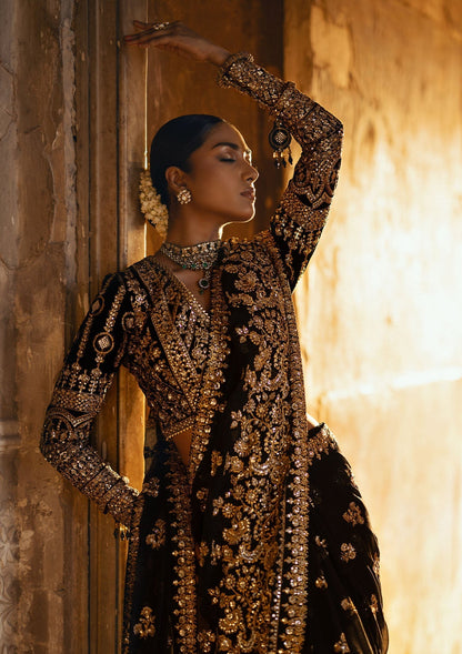 Aik Atelier | Dastoor Velvet 24 | DASTOOR - LOOK 04 - Ladies Clothes - Maria Faisal