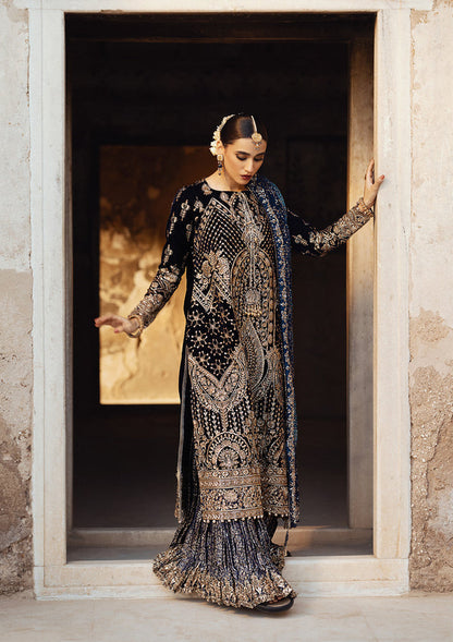 Aik Atelier | Dastoor Velvet 24 | DASTOOR - LOOK 07 - Ladies Clothes - Maria Faisal
