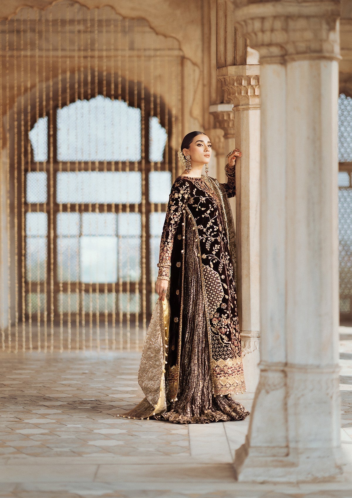 Aik Atelier | Dastoor Velvet 24 | DASTOOR - LOOK 09 - Ladies Clothes - Maria Faisal