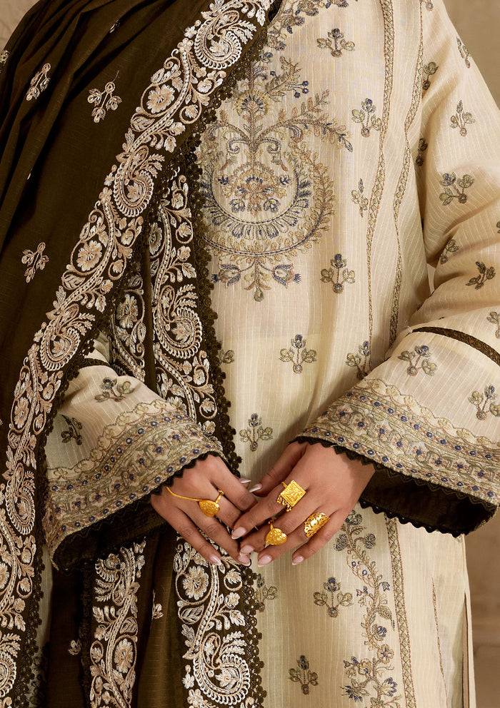 Aik Atelier | RTW 25 | LOOK 02 by Maria Faisal - Registered Vendor of : Aik Atelier - type : Ladies Clothes - 100% original wedding dresses