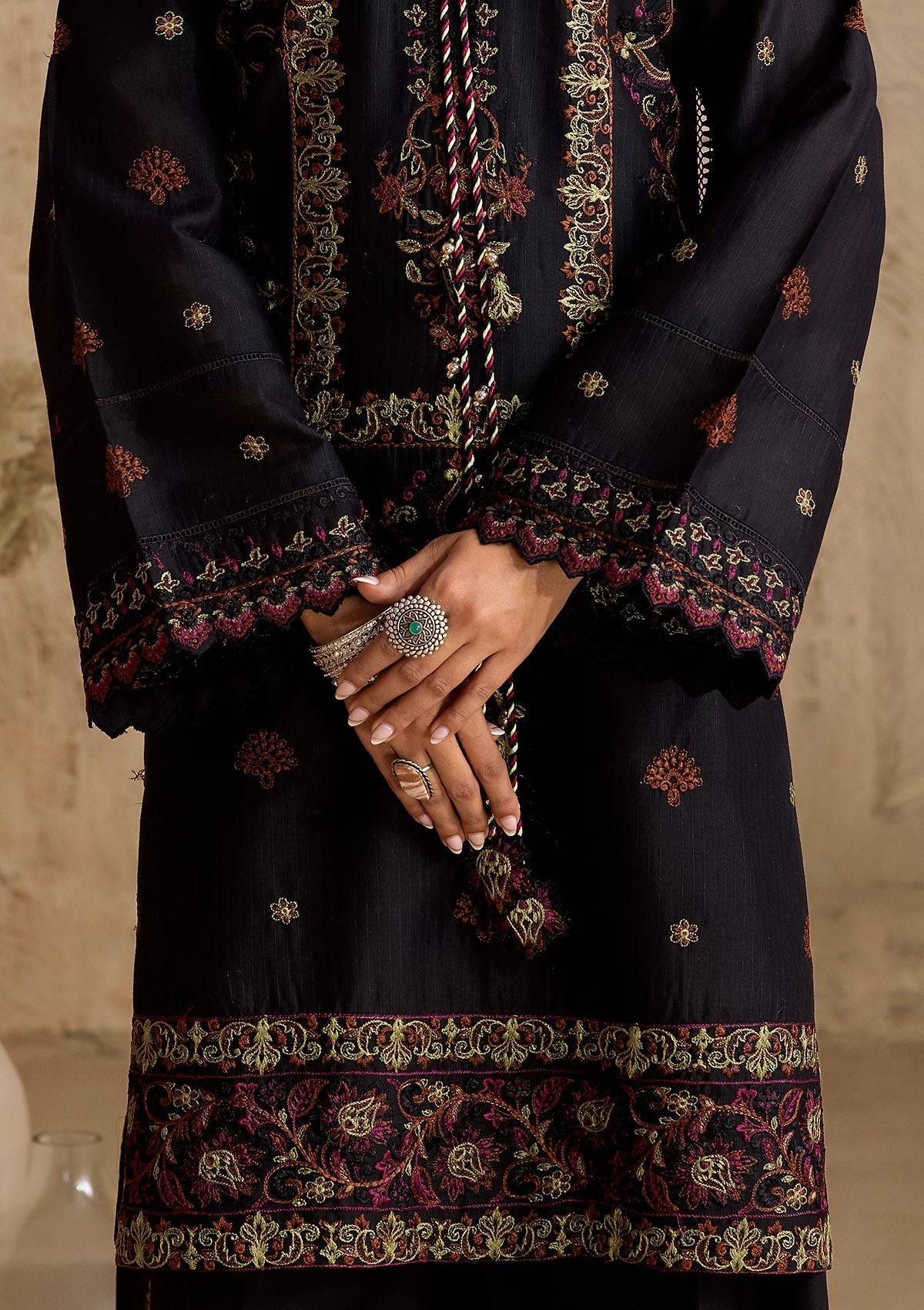 Aik Atelier | RTW 25 | LOOK 06 by Maria Faisal - Registered Vendor of : Aik Atelier - type : Ladies Clothes - 100% original wedding dresses