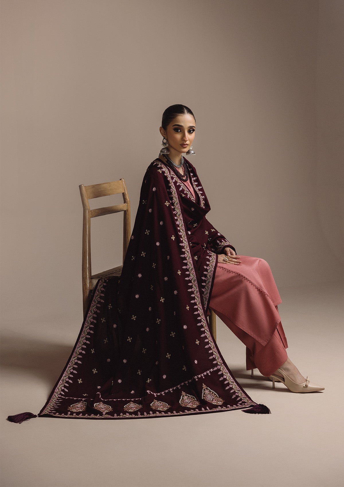 Aik Atelier | Aik Roz Karandi 25 | LOOK 03 - Luxury Dress - available at Maria Faisal in UK and USA.