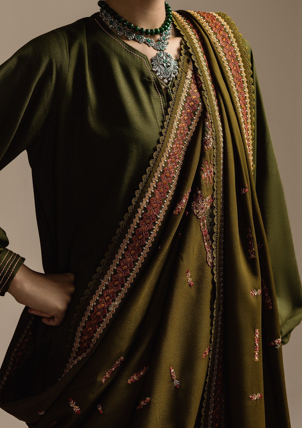 Aik Atelier | Aik Roz Karandi 25 | LOOK 05 - Luxury Dress - available at Maria Faisal in UK and USA.