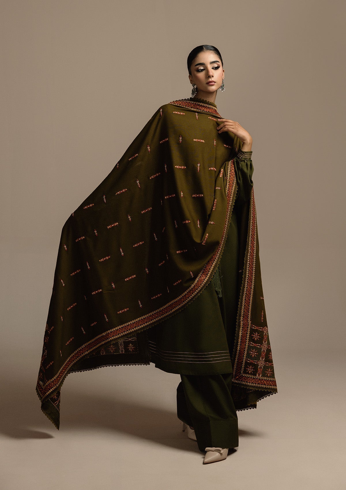 Aik Atelier | Aik Roz Karandi 25 | LOOK 05 - Luxury Dress - available at Maria Faisal in UK and USA.