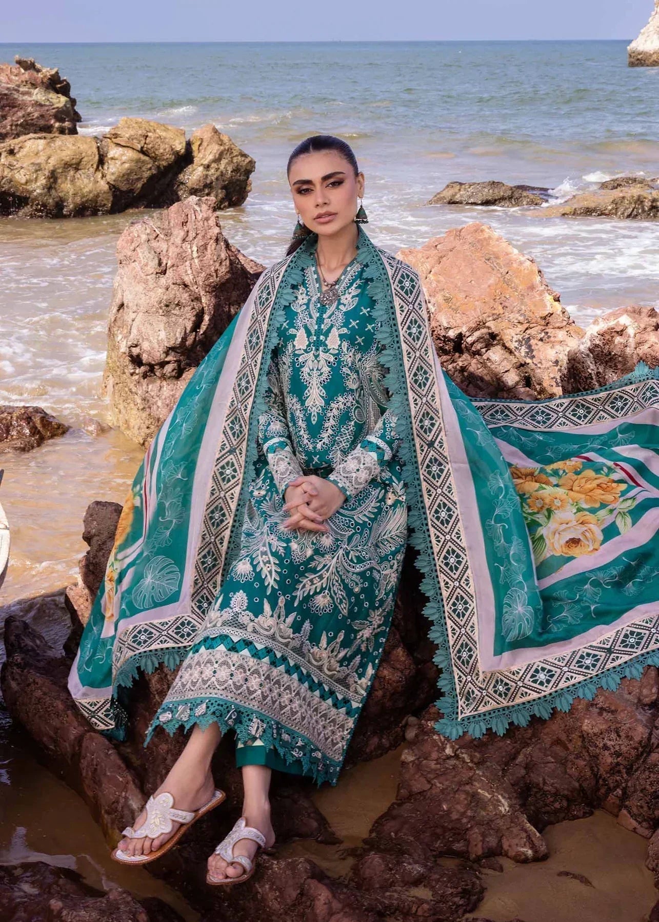 Akbar Aslam | Oasis Lawn 24 | Tweedia - Pakistani Dress - Maria Faisal