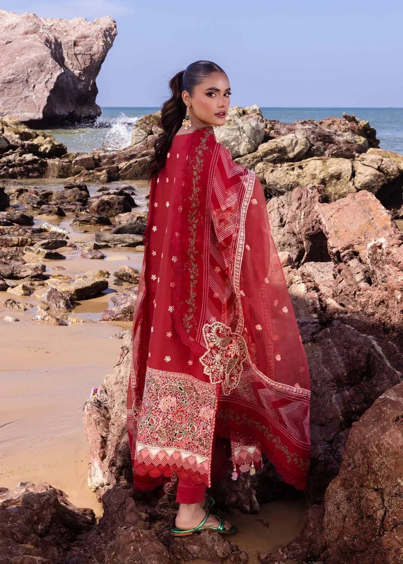 Akbar Aslam | Oasis Lawn 24 | Petuna - Pakistani Dress - Maria Faisal