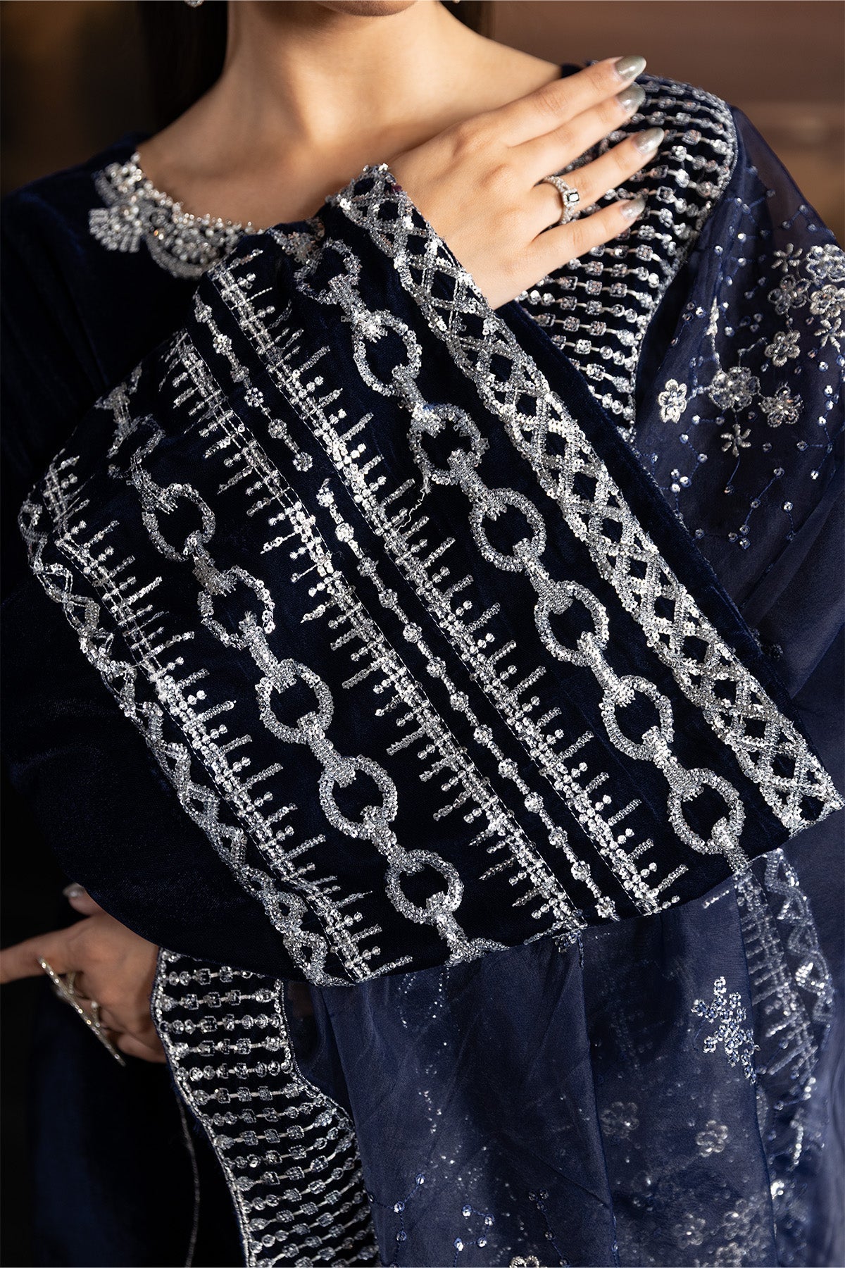 Alizeh | Lamour 25 | AF-VLT-2208-Velvetine - Formal Wear - available at Maria Faisal in UK and USA