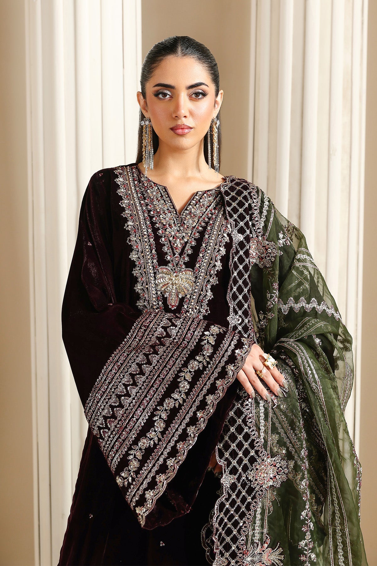 Alizeh | Lamour 25 | AF-VLT-2213-Vanya - Formal Wear - available at Maria Faisal in UK and USA