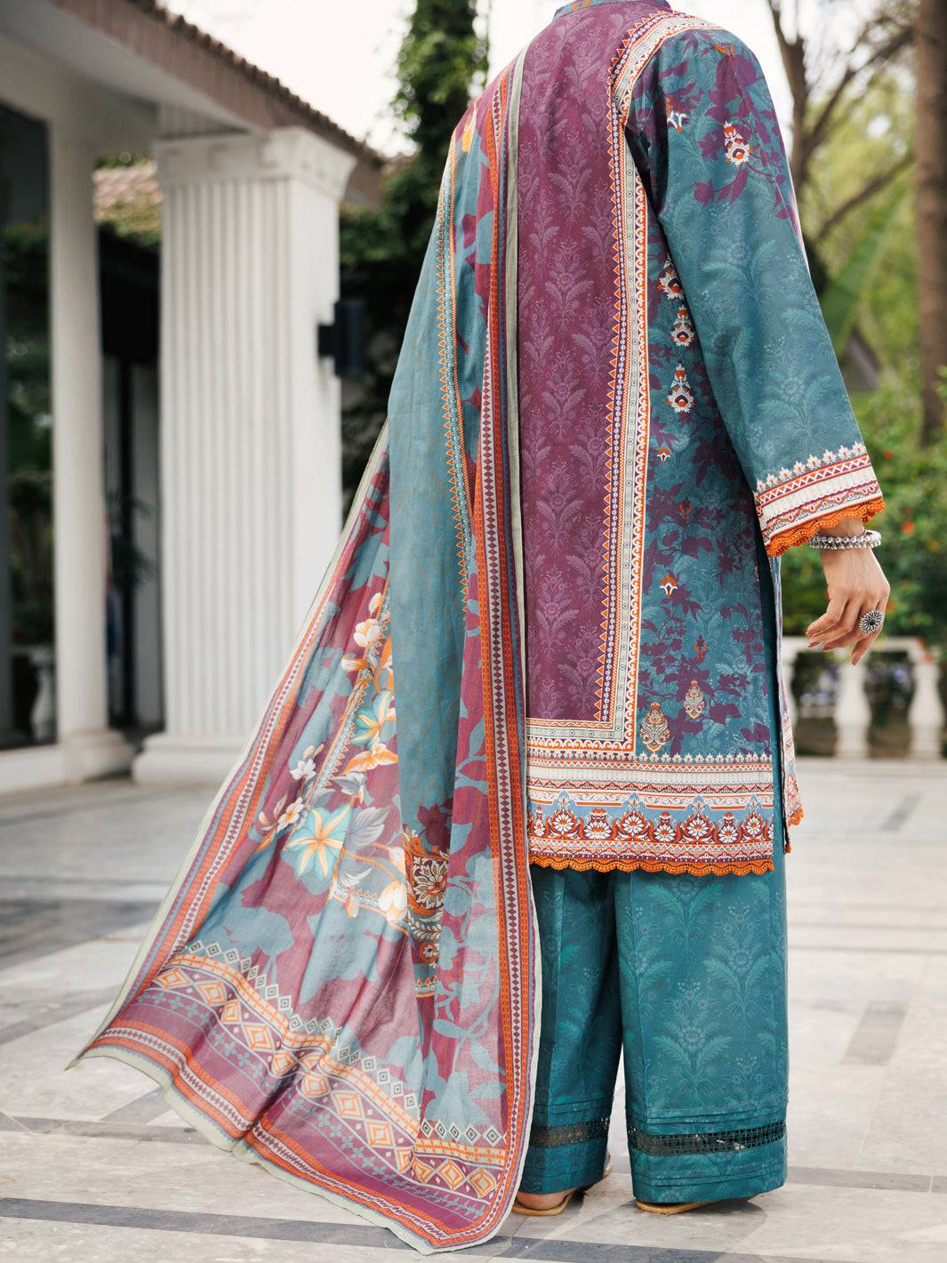 Almirah | Traditional Tale | ALP-3PS-2119 by Maria Faisal - Registered Vendor of : Almirah - type : Ladies Clothes - 100% original wedding dresses