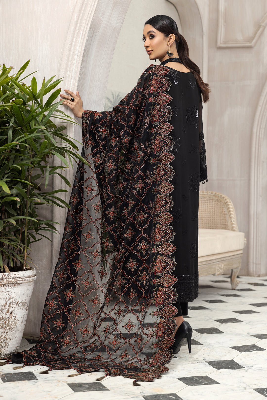 Alizeh | Formal Collection | Arman - Designer Dress with Intricate embroidery and embellishments. Shop elegent wedding dress at Maria Faisal.