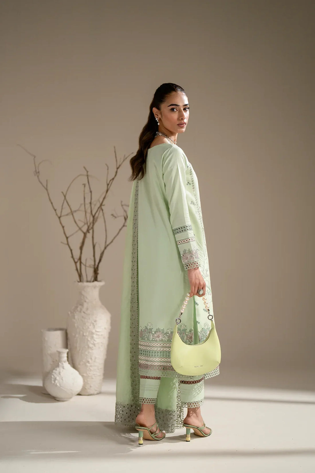 Azzal | Aghaaz Luxury Lawn | Mehak