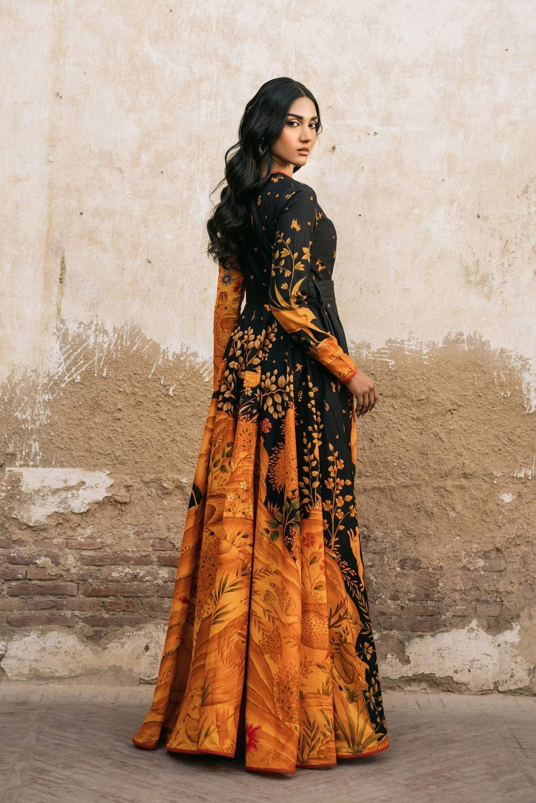 Fahad Hussayn | Lawn Banger | Baburnama - Ladies Clothes 