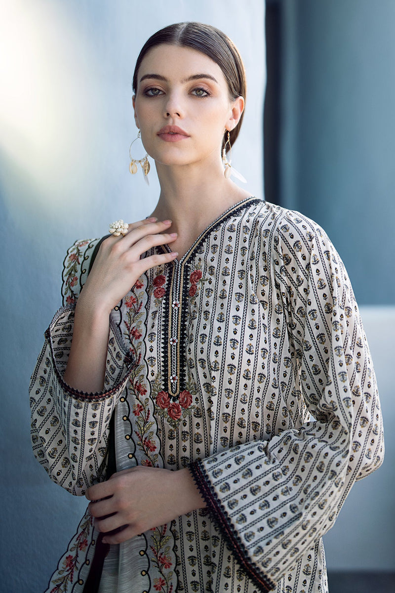 Baroque | Lawn Collection 24 | UF-555 - Waniyas