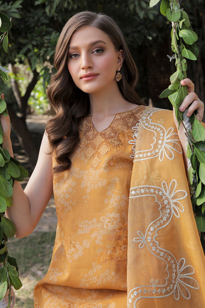 Baroque | Lawn Collection 24 | UF-321 - Waniyas