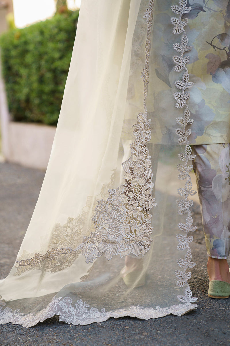 Baroque | Lawn Collection 24 | UF-587 - Waniyas