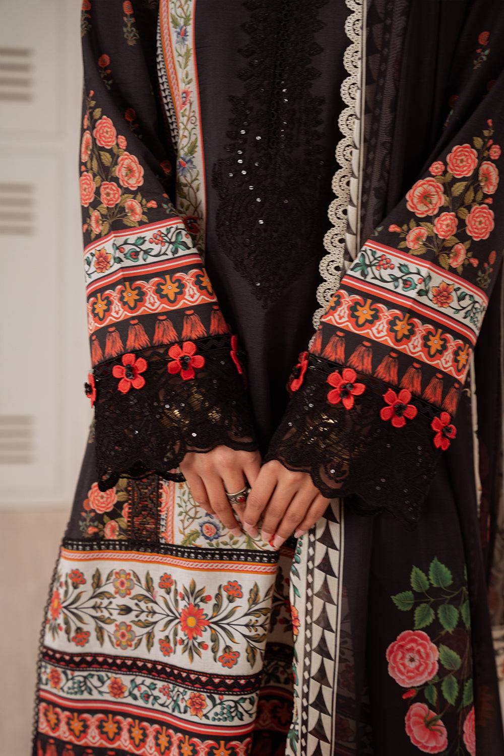 Saira Rizwan | Laanem Summer Lawn 25 | ZUMRA-A-SRL25-07 by Maria Faisal - Registered Vendor of : Saira Rizwan - type : Ladies Clothes - 100% original wedding dresses