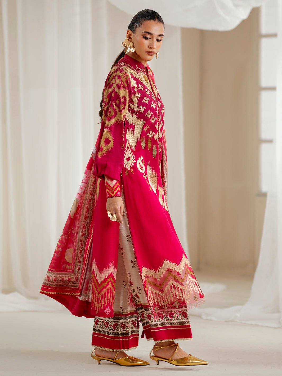 Bin Ilyas | Eres Bonita Viscose 25 | 1102 - A - is Red dress from Bin Ilyas - Ladies Clothes - Maria Faisal