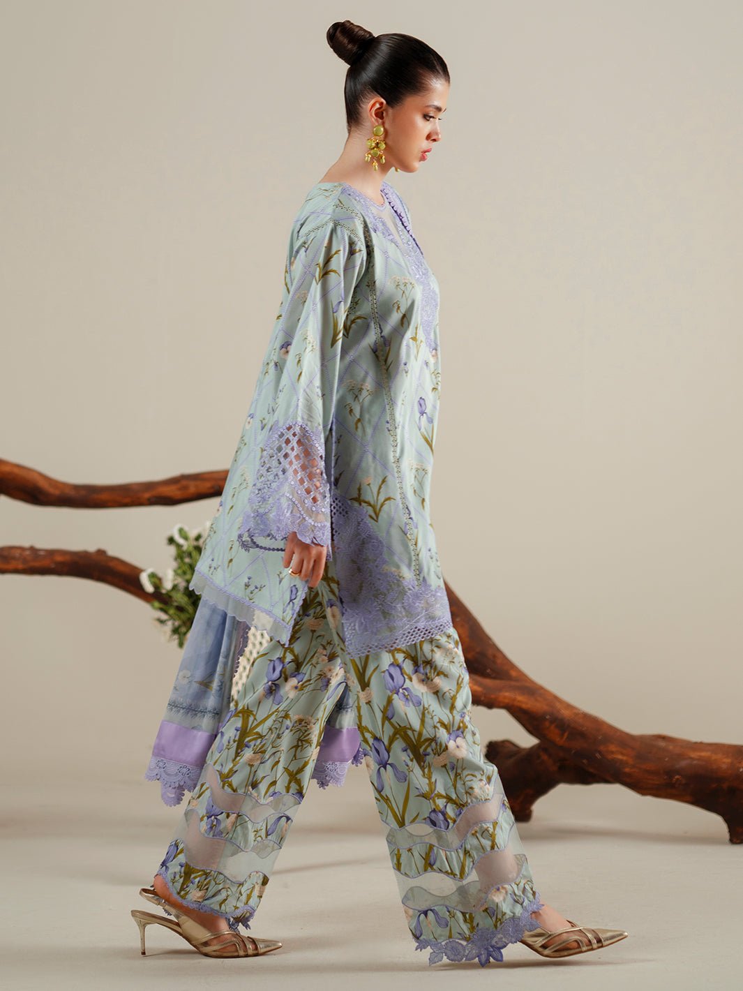 Bin Ilyas | Eres Bonita Viscose 25 | 1103 - A - is Gray dress from Bin Ilyas - Ladies Clothes - Maria Faisal